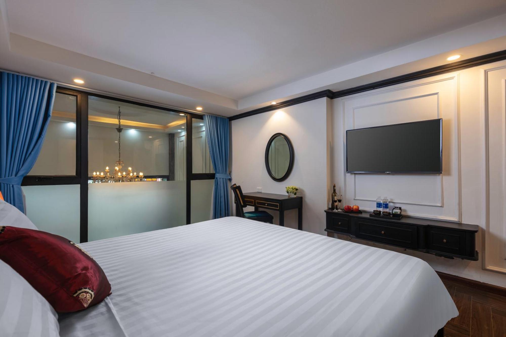 Queen Light Hotel Hanoi Bagian luar foto