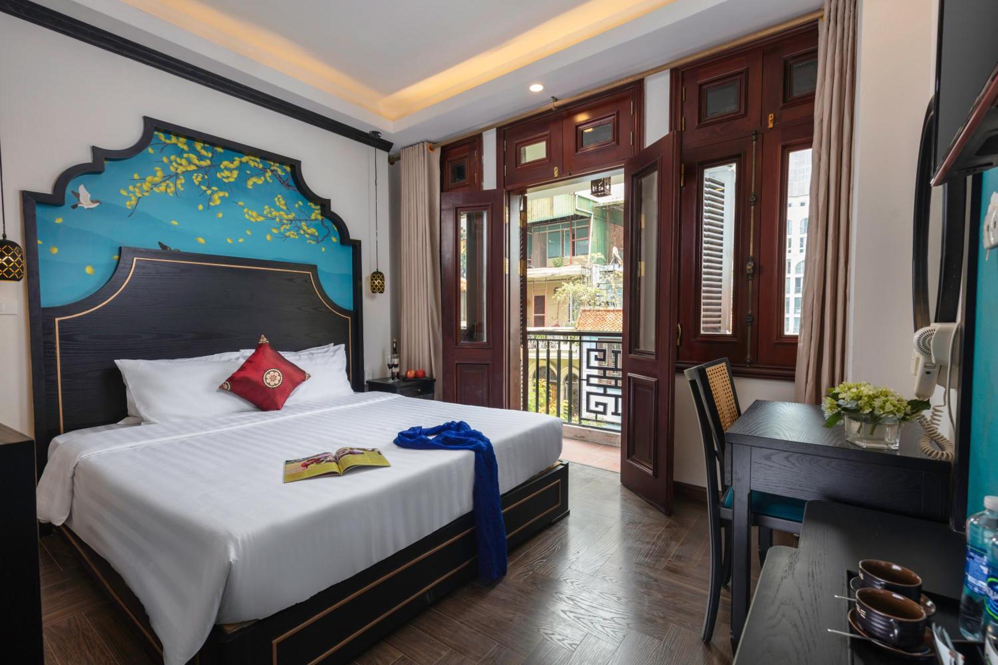 Queen Light Hotel Hanoi Bagian luar foto
